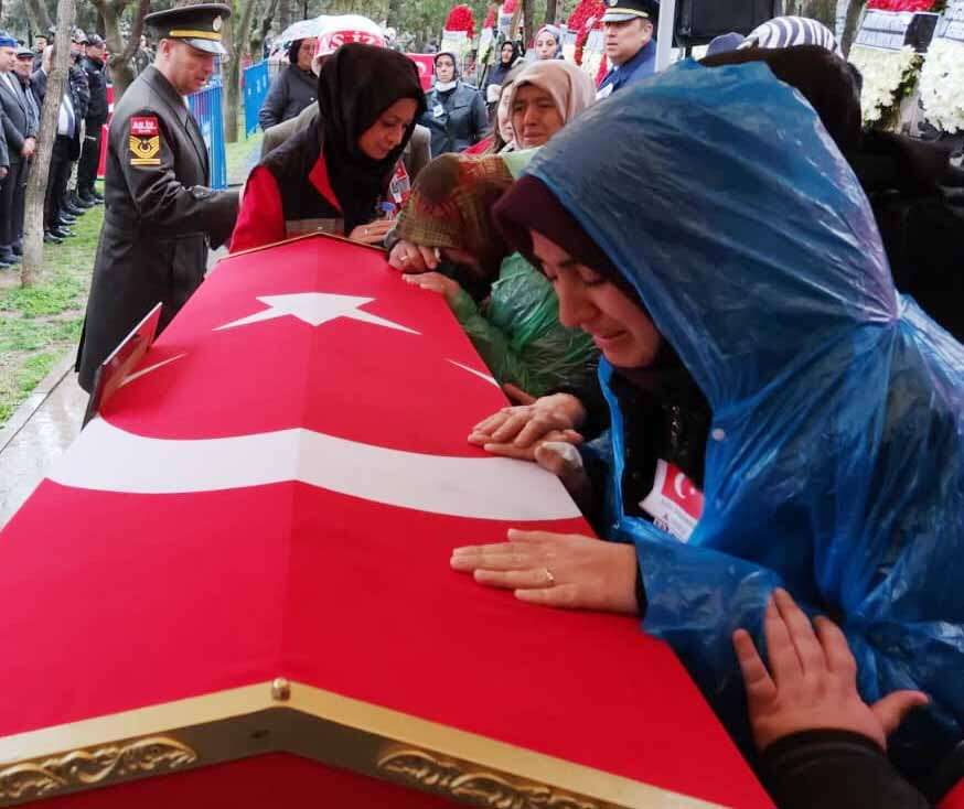 Şehit annesinin feryadı Konya’yı gözyaşına boğdu 13